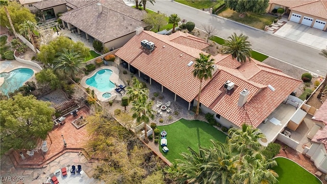 3236 Cliff Sieler Ct, Las Vegas, NV 89117 - view of subject property featuring a pool