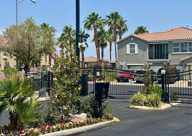 1370 Crystal Hill Ln Unit 3, Henderson, NV 89012 - gate with a residential view