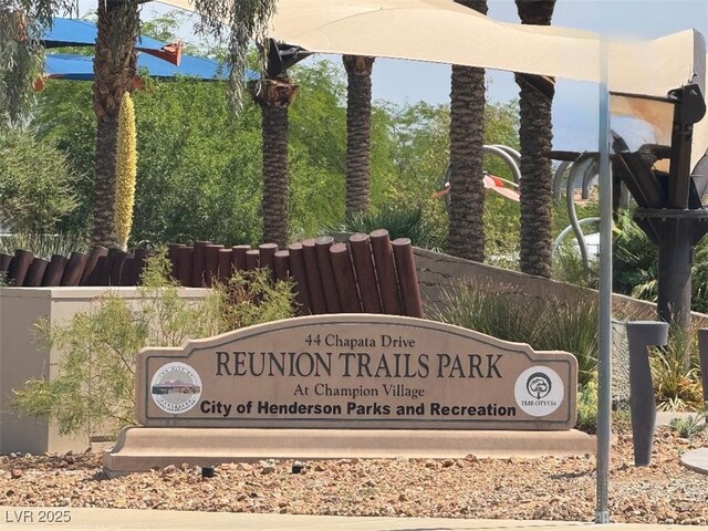 1370 Crystal Hill Ln Unit 3, Henderson, NV 89012 - view of community / neighborhood sign
