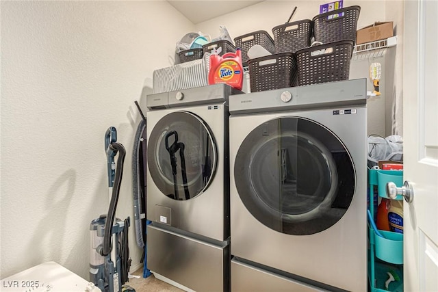 9690 Langden Brook St, Las Vegas, NV 89178 - washroom featuring washer and clothes dryer