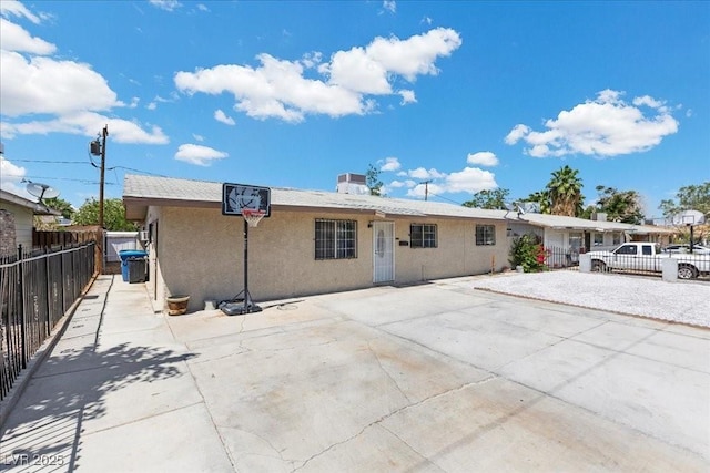 808 Reynolds Ave, North Las Vegas, NV 89030 - back of property featuring stucco siding