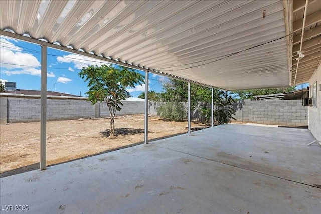 808 Reynolds Ave, North Las Vegas, NV 89030 - fenced backyard featuring a patio area