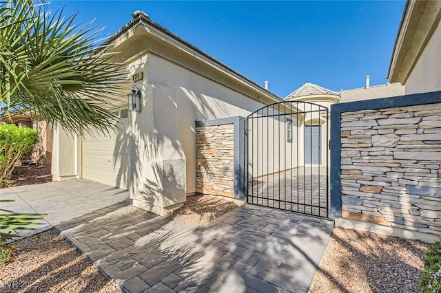 8305 Chapelle Ct, Las Vegas, NV 89131 - view of gate