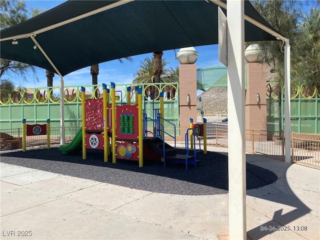 10190 Deerfield Beach Ave Unit 202, Las Vegas, NV 89129 - view of community play area
