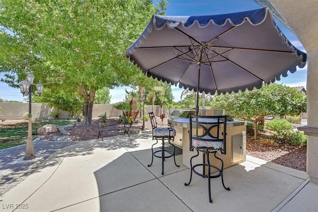 7408 Via Fiorentino St, Las Vegas, NV 89131 - fenced backyard featuring a patio