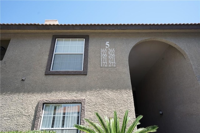 2606 S Durango Dr Unit 165, Las Vegas, NV 89117 - exterior view of stucco siding