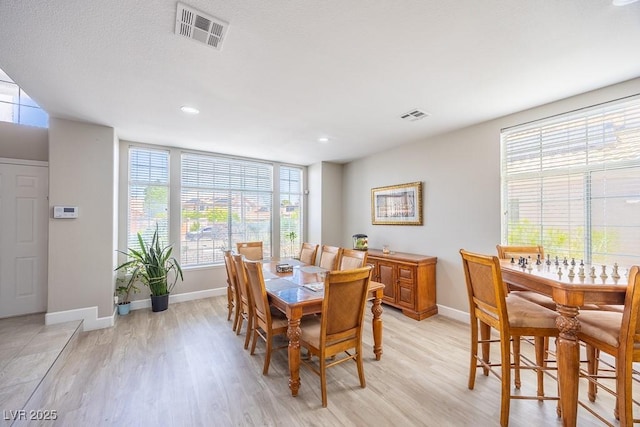 747 Canyon Crest Dr, Las Vegas, NV 89123 - dining space featuring light wood-type flooring, baseboards, and recessed lighting