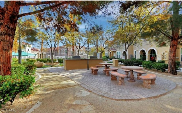 9975 Peace Way Unit 1069, Las Vegas, NV 89147 - surrounding community with a residential view and a patio