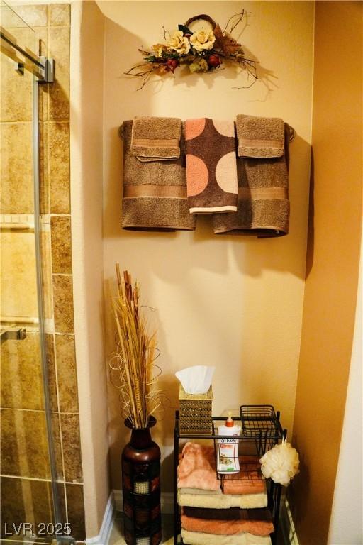 9355 W Viking Rd, Las Vegas, NV 89147 - detailed view of a tile shower