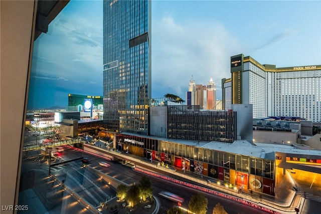 3726 Las Vegas Blvd Unit 606, Las Vegas, NV 89158 - skyline view