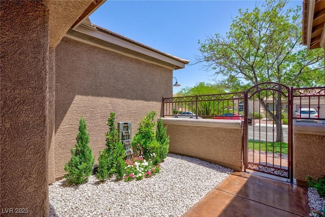 81 Alerion St, Las Vegas, NV 89138 - view of yard with a gate