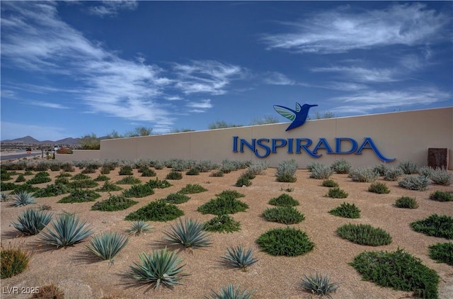 2651 Deep Canyon St, Henderson, NV 89044 - community sign with a mountain view