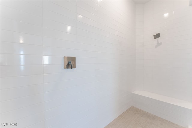 128 Los Cabos Dr Unit 301, Las Vegas, NV 89144 - bathroom with a tile shower