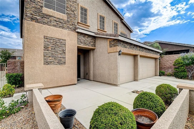 741 Flowing Meadow Dr, Henderson, NV 89014 - photo 2