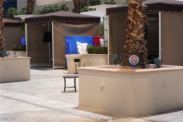 145 E Harmon Ave Unit 27619, Las Vegas, NV 89109 - view of patio
