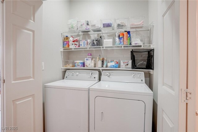 10605 Moon Flower Arbor Pl, Las Vegas, NV 89144 - laundry room featuring washer and clothes dryer