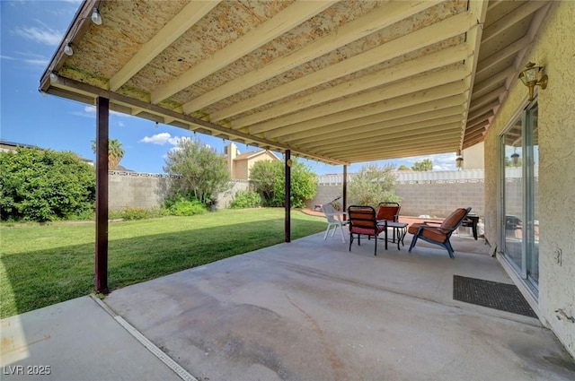 872 N Linn Ln, Las Vegas, NV 89110 - view of patio