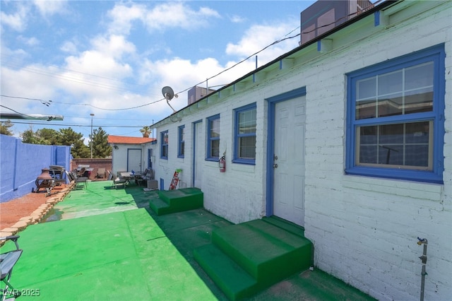 300 N 14th St, Las Vegas, NV 89101 - view of fenced backyard