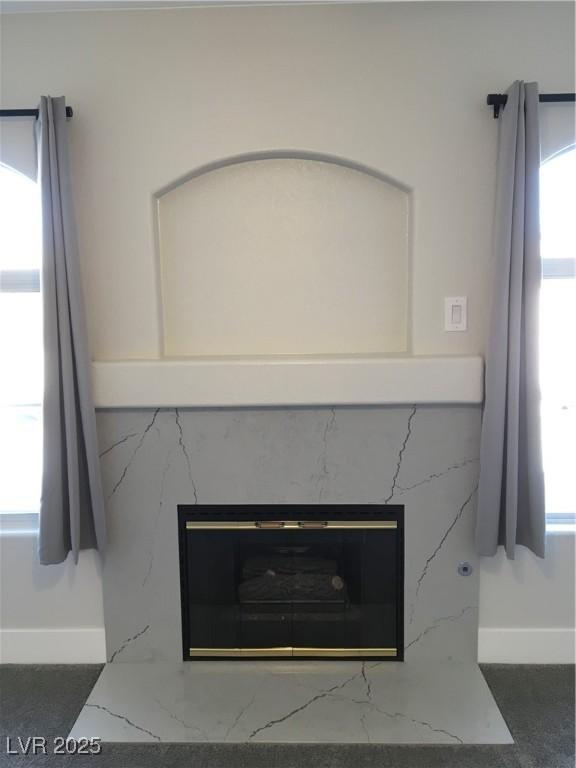 4555 E Sahara Ave Unit 226, Las Vegas, NV 89104 - detailed view of a fireplace