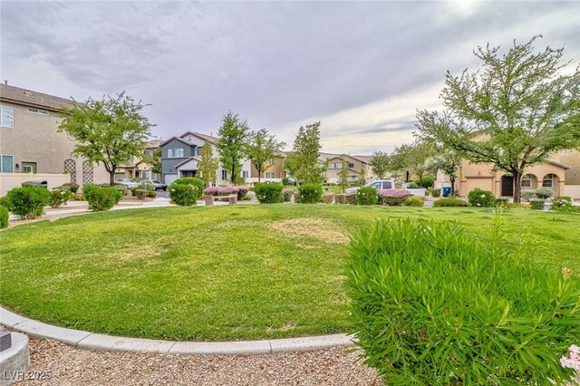 6739 Twisted Wood Dr, Las Vegas, NV 89148 - photo 47