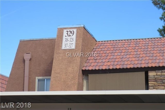 5383 Indian River Dr Unit 327, Las Vegas, NV 89103 - photo 2