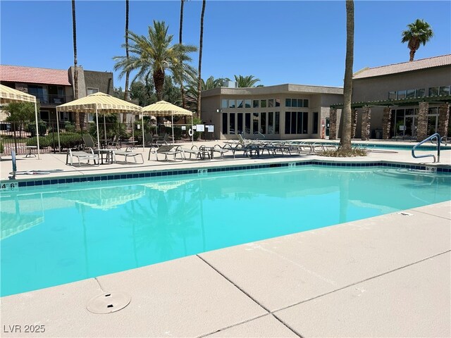 5383 Indian River Dr Unit 327, Las Vegas, NV 89103 - photo 8