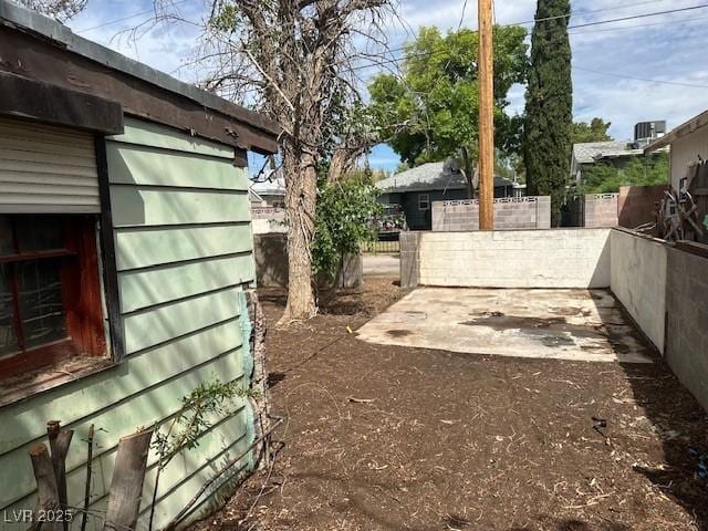 524 5th St, Boulder City, NV 89005 - view of yard with a patio