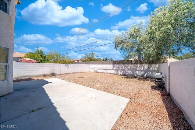1436 Padre Bay Dr, Las Vegas, NV 89108 - fenced backyard featuring a patio