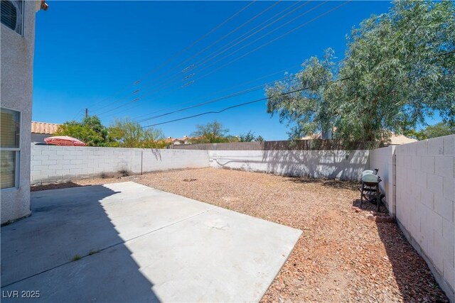 1436 Padre Bay Dr, Las Vegas, NV 89108 - fenced backyard featuring a patio