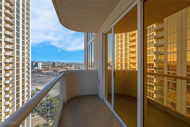 135 E Harmon Ave Unit 1621, Las Vegas, NV 89109 - photo 34