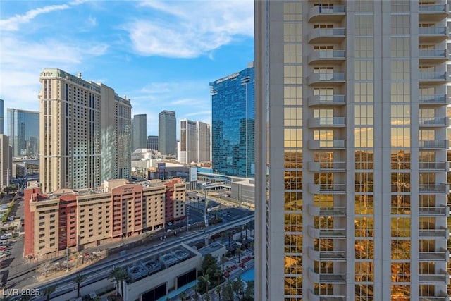 135 E Harmon Ave Unit 1621, Las Vegas, NV 89109 - view of city