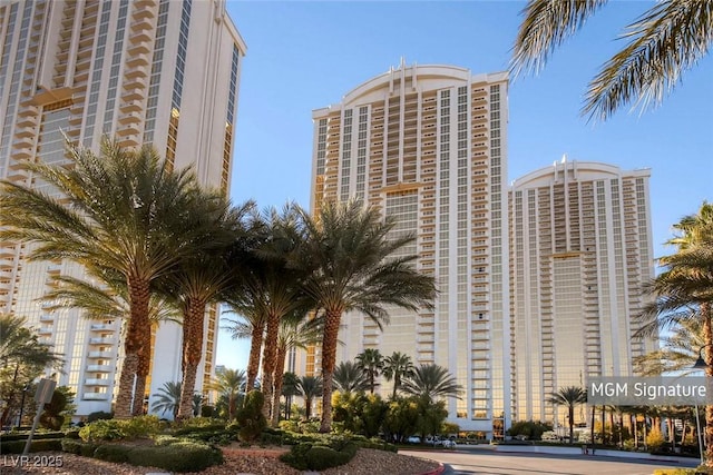 135 E Harmon Ave Unit 1621, Las Vegas, NV 89109 - view of property