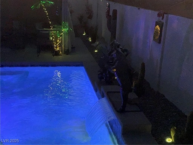 444 Viewmont Dr, Henderson, NV 89015 - view of outdoor pool