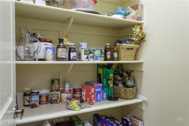 522 Via Ventana Dr, Mesquite, NV 89027 - view of pantry