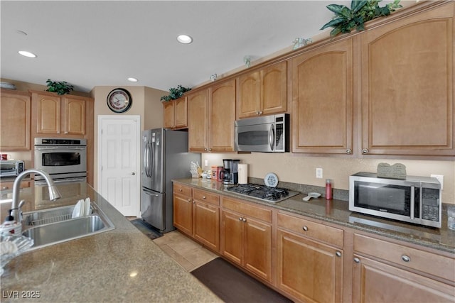 9614 Stonily Ln, Las Vegas, NV 89178 - kitchen with appliances with stainless steel finishes, a sink, and recessed lighting