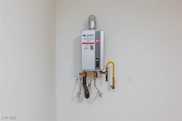 9086 Nostrand Ave, Las Vegas, NV 89148 - detailed view of tankless water heater