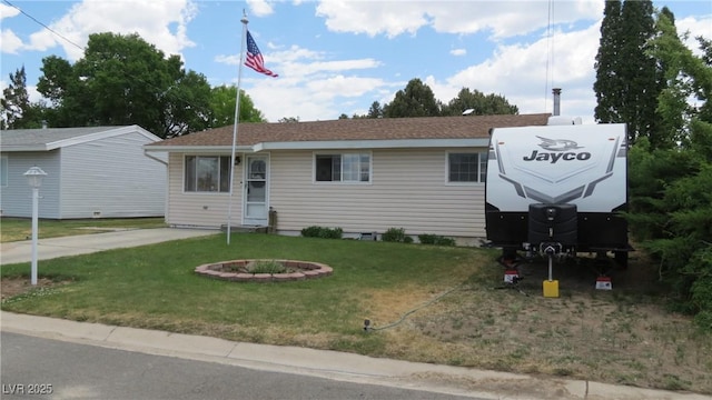 18 Connors Ct, Ely, NV 89301 - single story home with a front yard