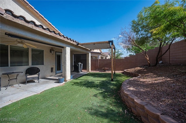 6333 Sterling Ranch Way N, Las Vegas, NV 89081 - view of yard featuring a patio area and a ceiling fan
