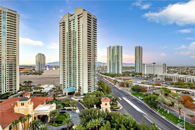 2777 Paradise Rd Unit 1002, Las Vegas, NV 89109 - city view