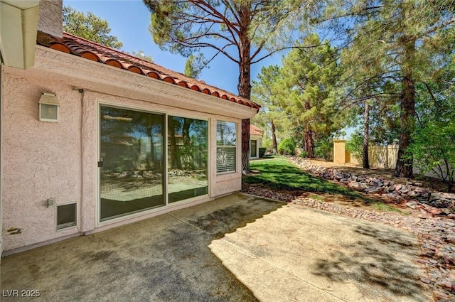 6944 Emerald Springs Ln, Las Vegas, NV 89113 - view of yard with a patio