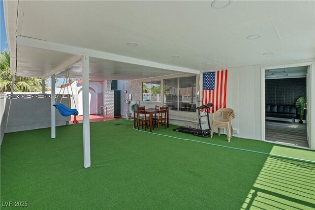 5375 Chestnut St, Las Vegas, NV 89119 - view of patio / terrace