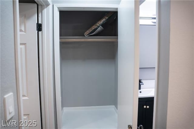 1440 Vegas Valley Dr Unit 3, Las Vegas, NV 89169 - view of closet
