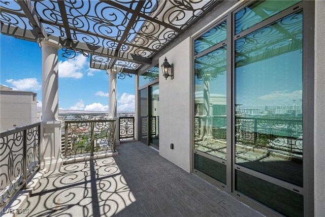 1 Hughes Center Dr Unit 1901, Las Vegas, NV 89169 - view of balcony