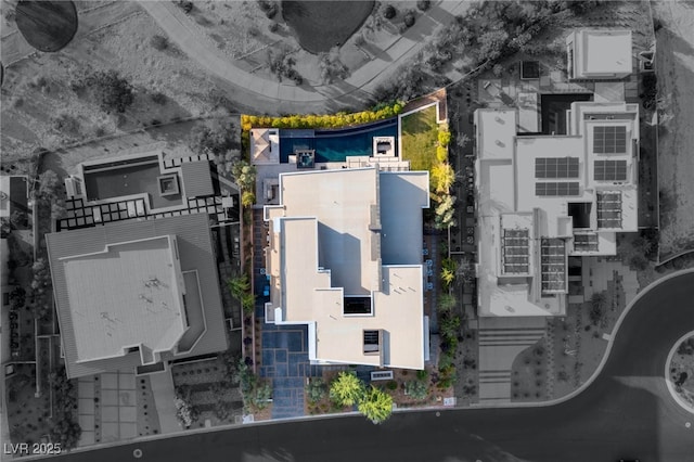 8 Meadowhawk Ln, Las Vegas, NV 89135 - aerial view of property and surrounding area with property parcel outlined