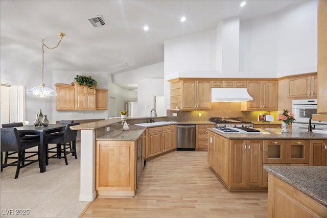 640 Quail Covey Rd, Henderson, NV 89002 - photo 22