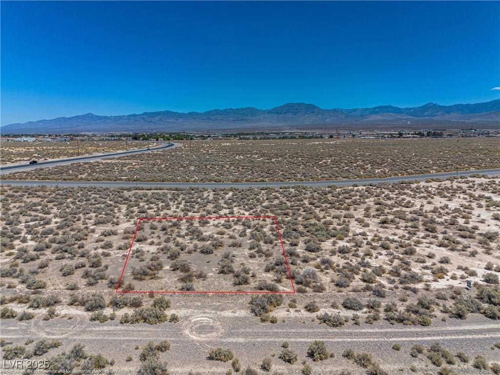 1300 E Jacaranda St, Pahrump, NV 89048