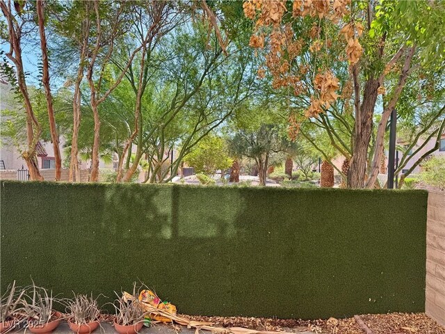 5474 S Maryland Pkwy, Las Vegas, NV 89119 - photo 15