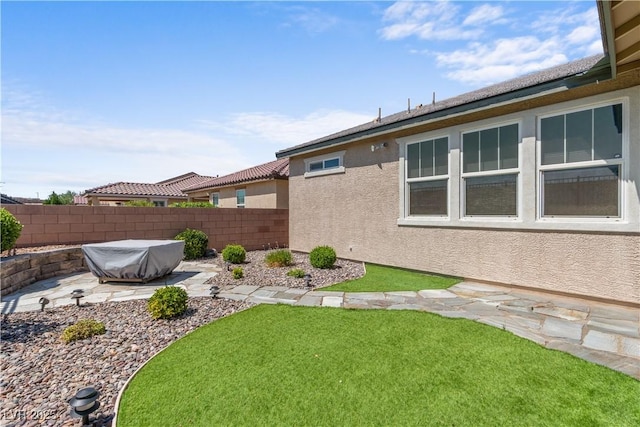 2207 Valdina St, Henderson, NV 89044 - view of yard with a patio