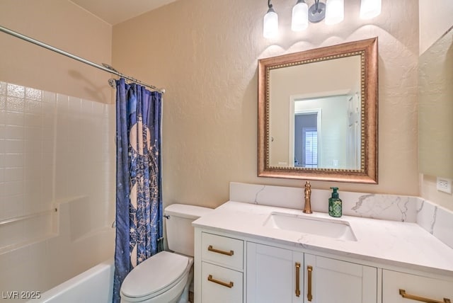 8633 Kennedy Heights Ct, Las Vegas, NV 89131 - full bathroom featuring a textured wall, vanity, and shower / tub combo with curtain
