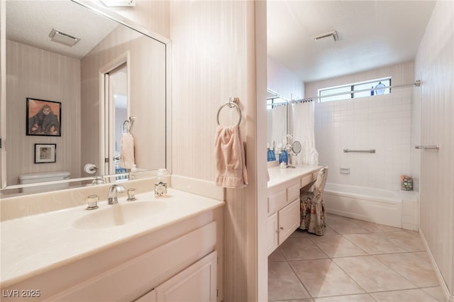 2857 San Lago Ct, Las Vegas, NV 89121 - bathroom featuring vanity, tile patterned floors, and shower / bath combo with shower curtain